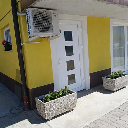 Apartma Apartmaji Pri Pinku Breginj